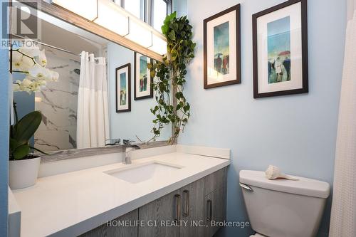 1203 - 44 Longbourne Drive, Toronto, ON - Indoor Photo Showing Bathroom