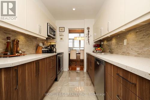 1203 - 44 Longbourne Drive, Toronto, ON - Indoor Photo Showing Kitchen