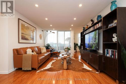 1203 - 44 Longbourne Drive, Toronto, ON - Indoor Photo Showing Other Room