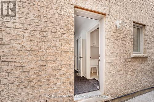 10 Kenora Street, Brampton, ON 