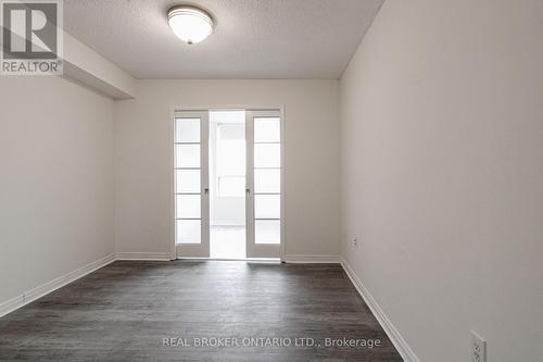 1914 - 1270 Maple Crossing Boulevard, Burlington, ON - Indoor Photo Showing Other Room