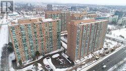 1513 - 155 HILLCREST AVENUE  Mississauga, ON L5B 3Z2