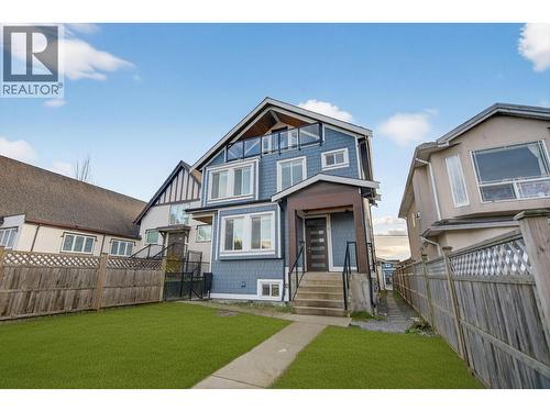 2430 E 41 Avenue, Vancouver, BC - Outdoor