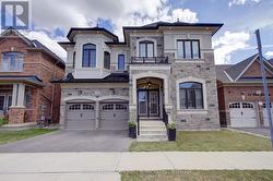 48 VIVA GARDENS  Oakville, ON L6H 0Z1