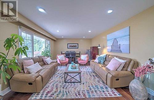 Upper - 11080 Winston Churchill Boulevard, Halton Hills, ON - Indoor Photo Showing Living Room