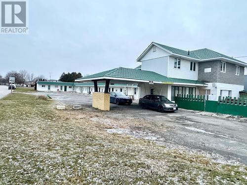 421 Grand Avenue E, Chatham-Kent, ON 