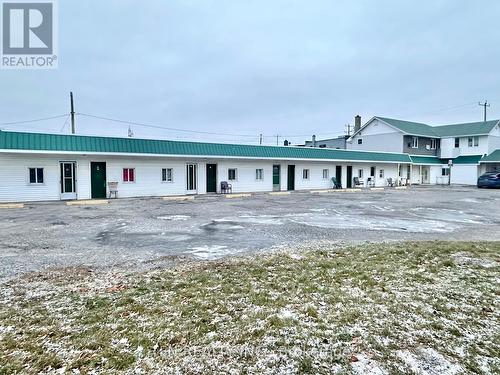 421 Grand Avenue E, Chatham-Kent, ON 