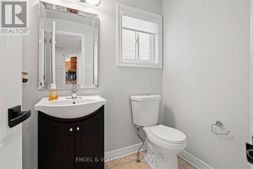 2060 Gardenway Drive, Ottawa, ON - Indoor Photo Showing Bathroom