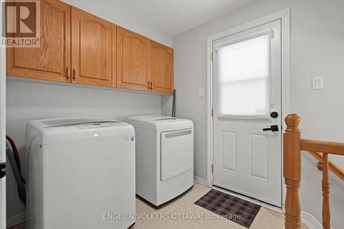 2060 Gardenway Drive, Ottawa, ON - Indoor Photo Showing Laundry Room