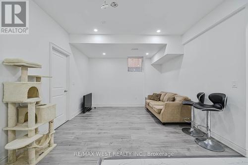 293 Torrey Pines Road, Vaughan, ON - Indoor