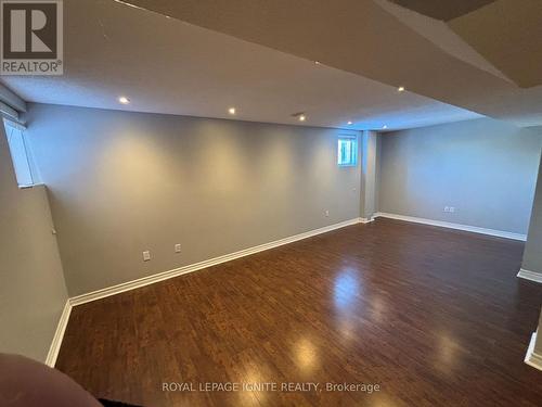 4889 Yorkshire Avenue, Mississauga, ON - Indoor Photo Showing Other Room