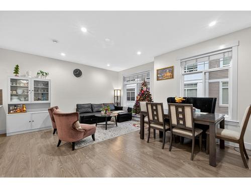 9 11267 133 Street, Surrey, BC 