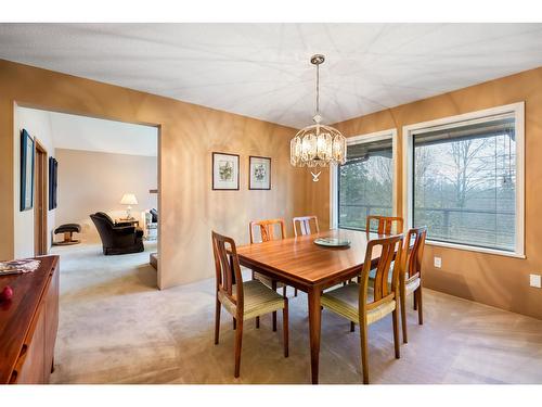 13193 Coulthard Road, Surrey, BC - Indoor Photo Showing Dining Room