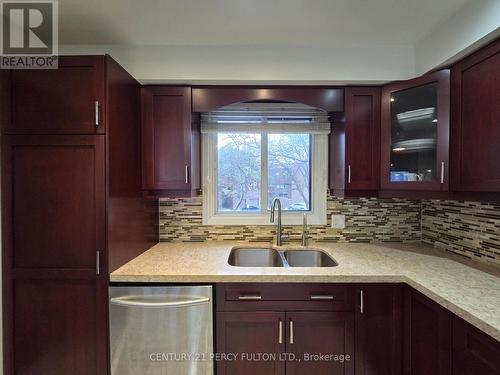 28 Spire Hillway, Toronto, ON - Indoor Photo Showing Kitchen With Double Sink