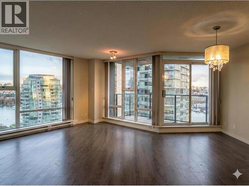 1802 455 Beach Crescent, Vancouver, BC - Indoor