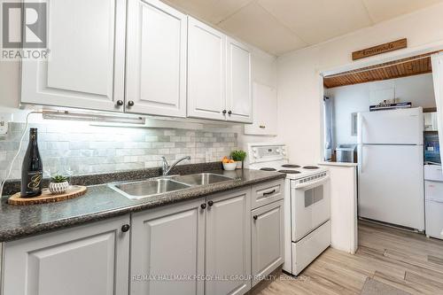 28 Wozniak Road, Penetanguishene, ON - Indoor Photo Showing Kitchen With Double Sink