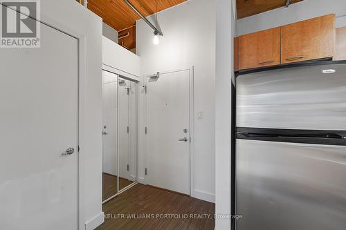 324 - 955 Queen Street W, Toronto, ON - Indoor Photo Showing Other Room