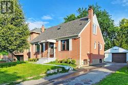 21 PLEASANT AVENUE  Toronto, ON M2M 1L8