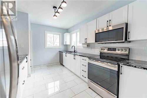 744 Martindale Road, Sudbury, ON - Indoor Photo Showing Kitchen