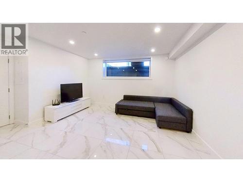 1611 Angelo Avenue, Port Coquitlam, BC - Indoor