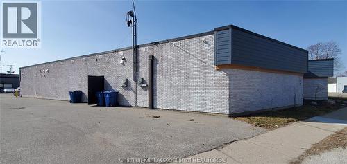 56 Grand Avenue East, Chatham, ON 