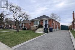 109 FLORA DRIVE  Toronto (Dorset Park), ON M1P 1A7