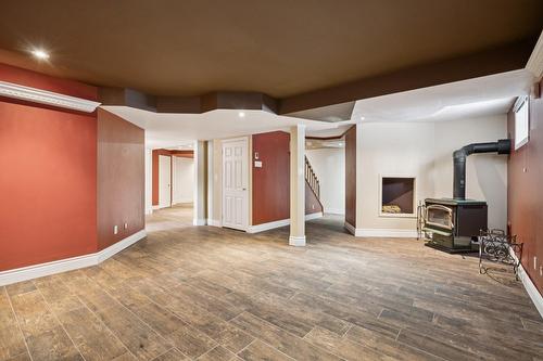 Salle familiale - 170 Rue Mailloux, Saint-Jean-Sur-Richelieu, QC - Indoor Photo Showing Other Room