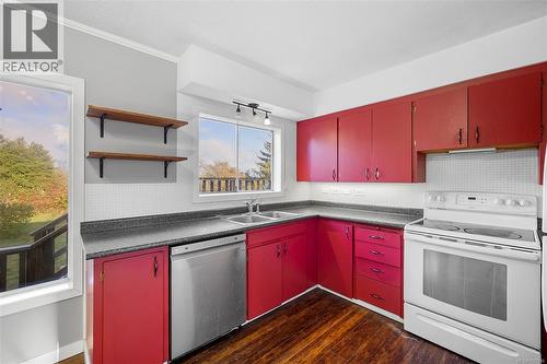 680 Pine St, Nanaimo, BC 