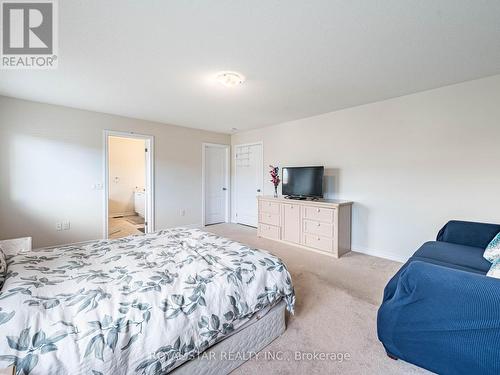178 Newhouse Boulevard, Caledon, ON - Indoor Photo Showing Bedroom