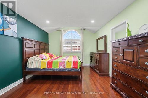 3203 Carabella Way, Mississauga, ON - Indoor Photo Showing Bedroom