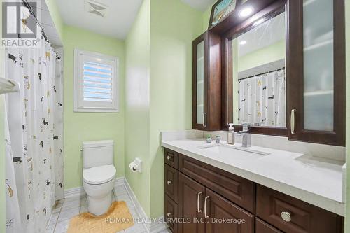 3203 Carabella Way, Mississauga, ON - Indoor Photo Showing Bathroom