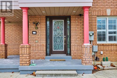 3203 Carabella Way, Mississauga, ON - Outdoor