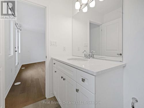 1397 William Halton Parkway, Oakville (Nw Northwest), ON - Indoor