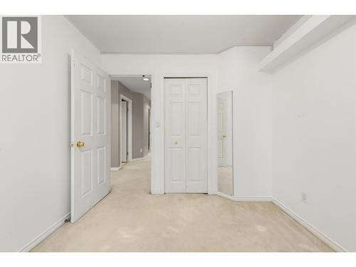 10231 Cambie Road, Richmond, BC - Indoor Photo Showing Other Room