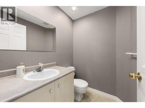 10231 Cambie Road, Richmond, BC - Indoor Photo Showing Bathroom