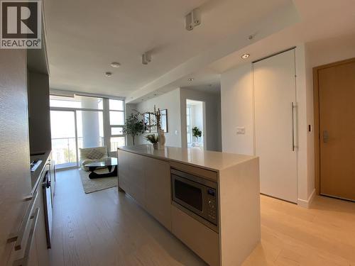 3901 1289 Hornby Street, Vancouver, BC - Indoor