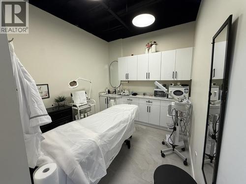 3558 Fraser Street, Vancouver, BC 