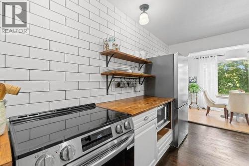 1210 Trans Canada Highway Highway Ne Lot# 1, Salmon Arm, BC - Indoor Photo Showing Kitchen