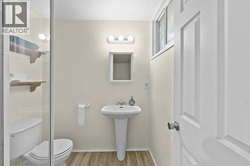 Downstairs washroom - 1210 Trans Canada Highway Highway Ne Lot# 1, Salmon Arm, BC - Indoor Photo Showing Bathroom