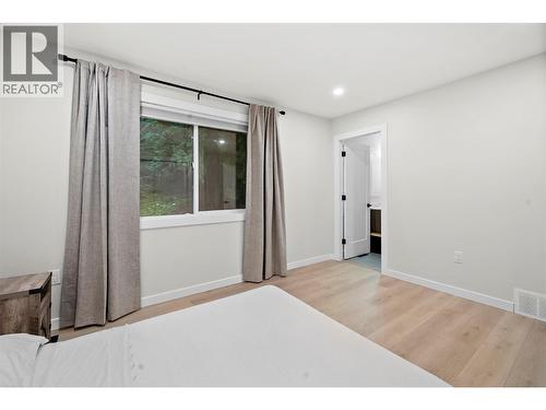 2022 Eagle Bay Road, Blind Bay, BC - Indoor Photo Showing Other Room