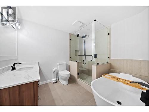 2022 Eagle Bay Road, Blind Bay, BC - Indoor Photo Showing Bathroom