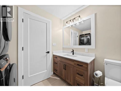 2022 Eagle Bay Road, Blind Bay, BC - Indoor
