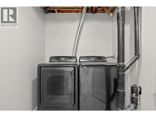 2022 Eagle Bay Road, Blind Bay, BC - Indoor Photo Showing Laundry Room