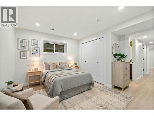 2022 Eagle Bay Road, Blind Bay, BC - Indoor Photo Showing Bedroom