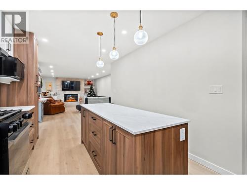 2022 Eagle Bay Road, Blind Bay, BC - Indoor Photo Showing Kitchen
