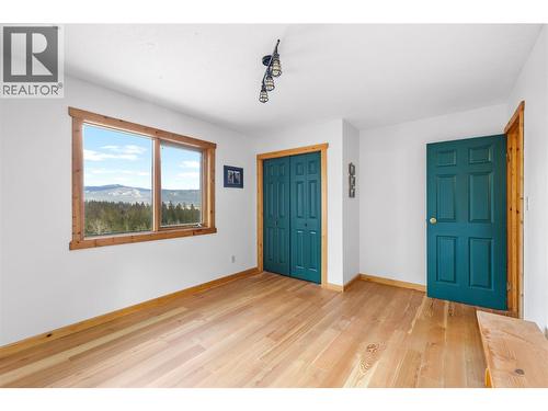 2033 Smith Road, Creston, BC - Indoor Photo Showing Other Room