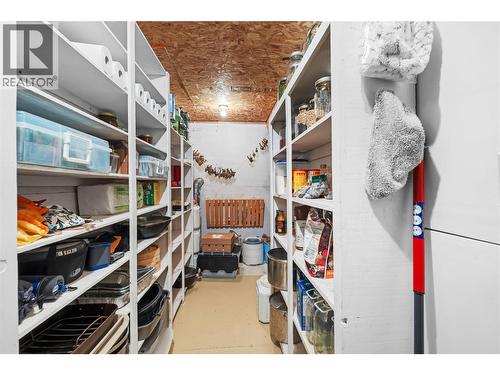 2033 Smith Road, Creston, BC - Indoor With Storage