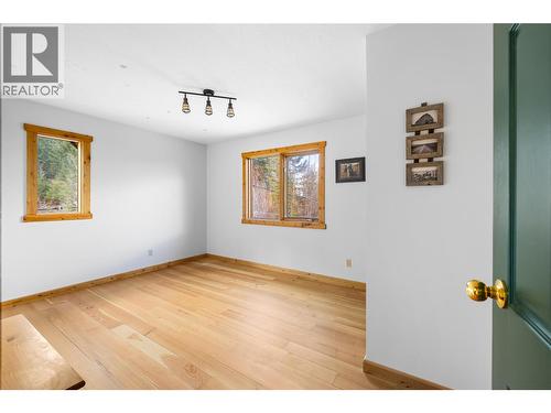 2033 Smith Road, Creston, BC - Indoor Photo Showing Other Room