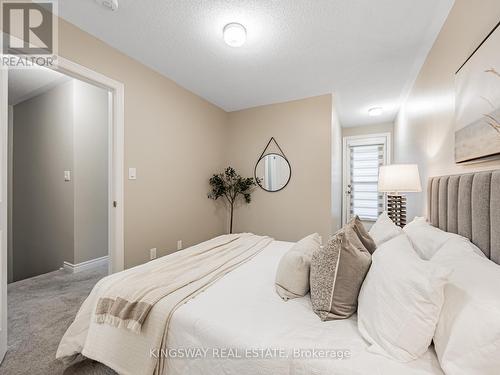1104 Lockie Drive, Oshawa, ON - Indoor Photo Showing Bedroom