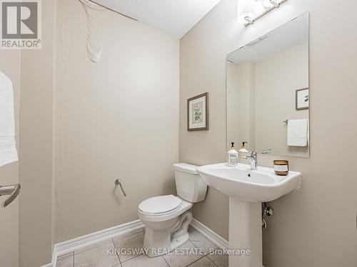 1104 Lockie Drive, Oshawa, ON - Indoor Photo Showing Bathroom